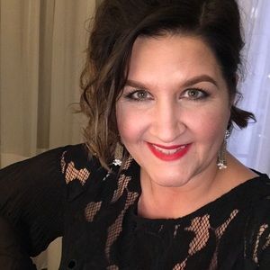 Meet your Posher, Chel